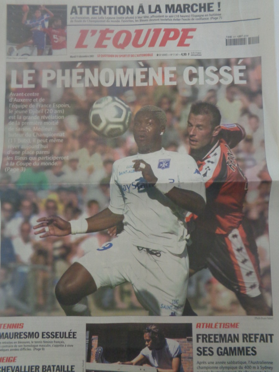 Journal l'équipe 11/12/2001 Le phénomène Cissé - Auxerre - Football - Journal L'Équipe authentique - Revue Vintage