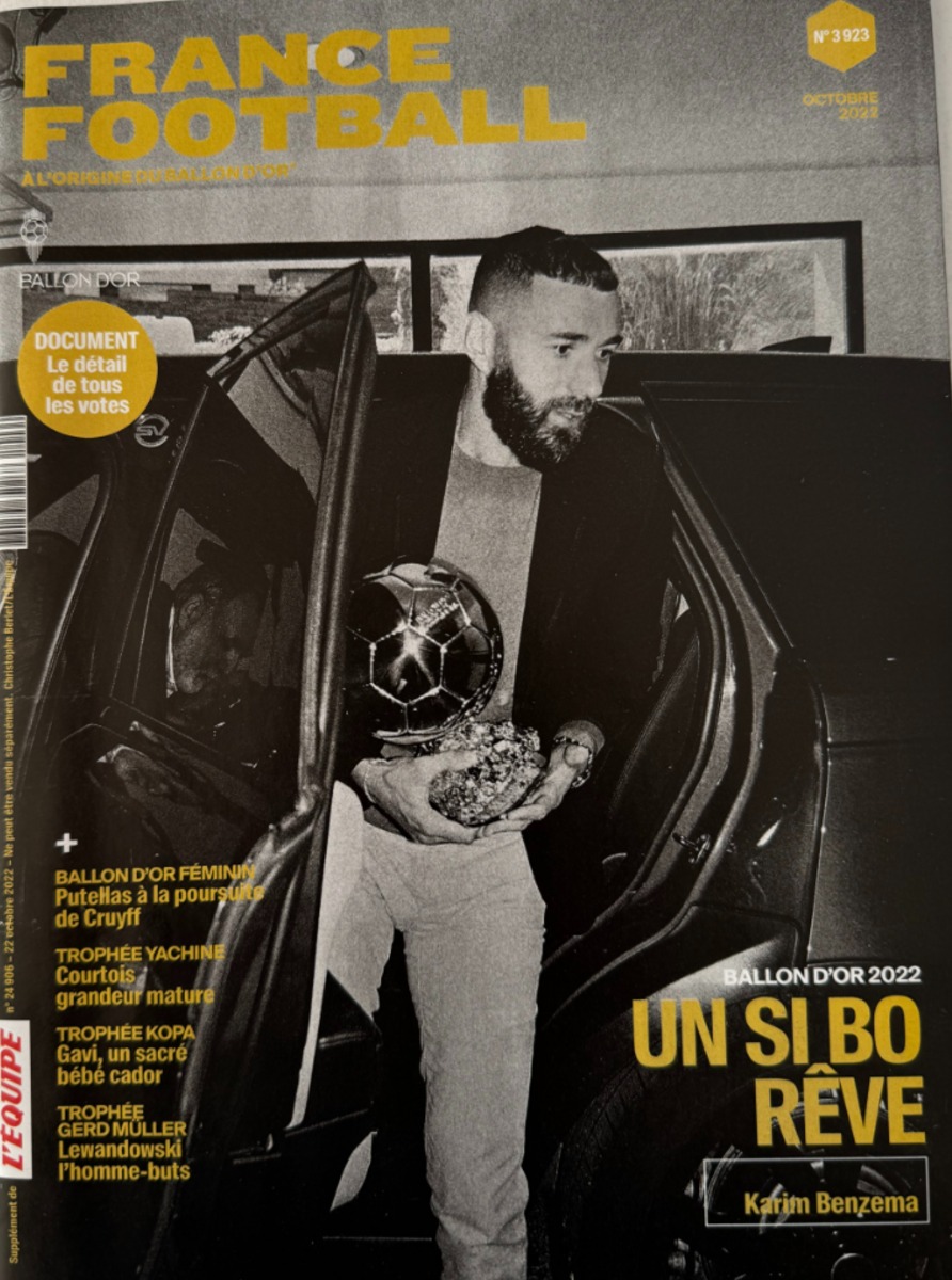 France Football octobre 2022 Karim Benzema Ballon d'or - Football authentique - Revue Vintage
