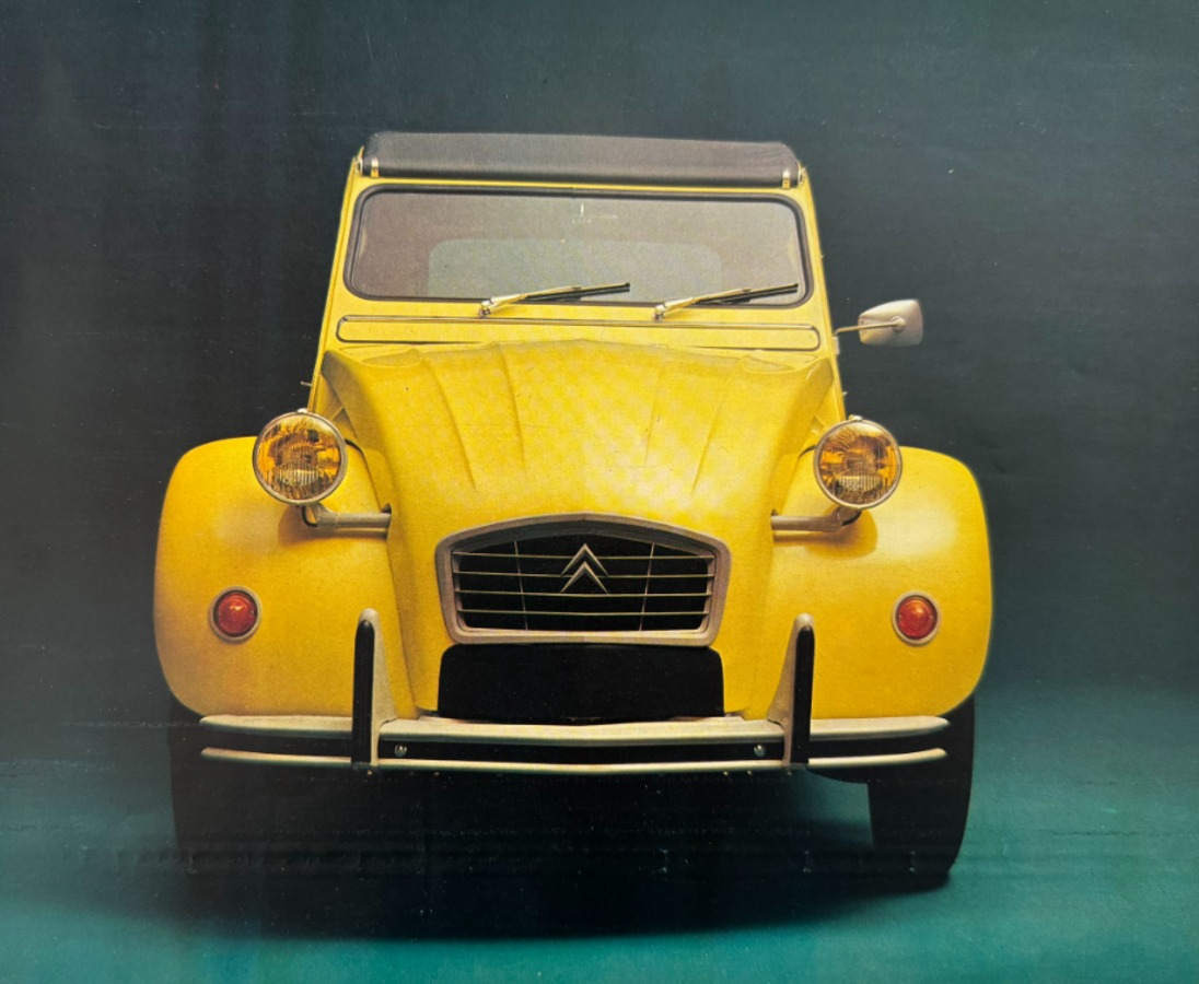 Catalogue Les petites Citroën 2 CV - Dyane - Méhari - Ami 8 - Vue 2 - Auto