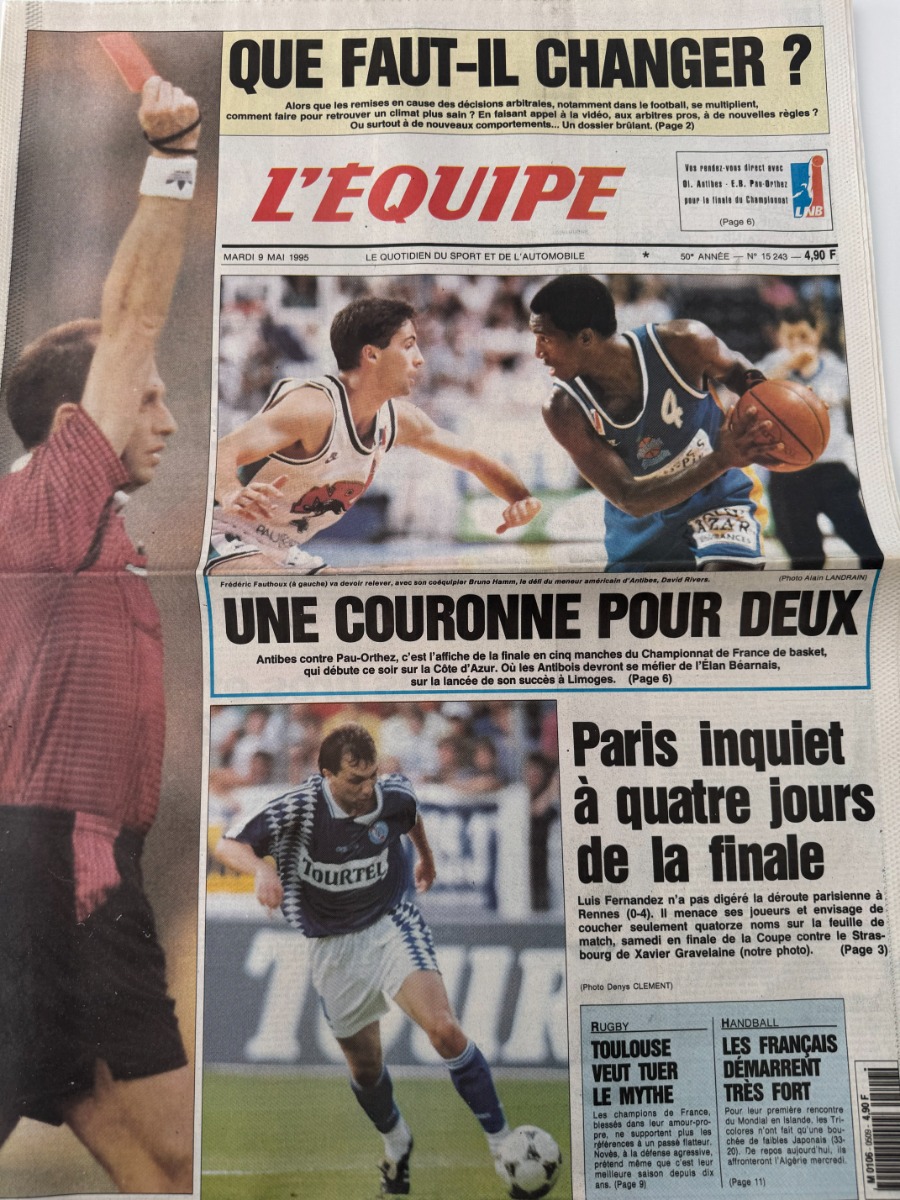 Journal l'équipe 09/05/1995 Championnat de France de Basket - Antibes contre Pau - Journal L'Équipe authentique - Revue Vintage
