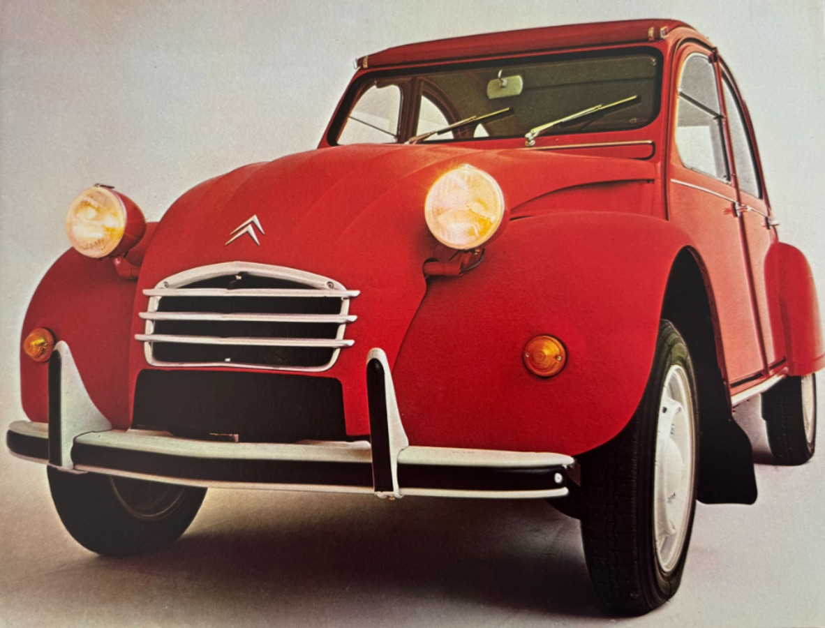 Catalogue Citroën 2 CV4 et 2 CV6 - Vue 2 - Auto