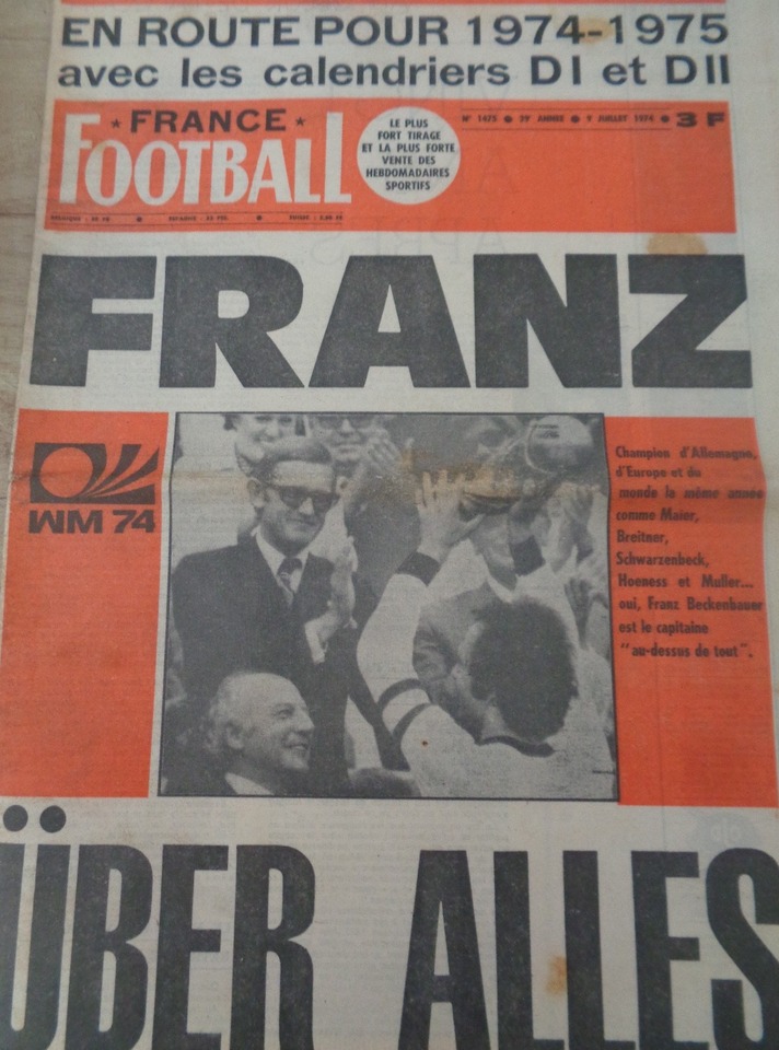 France Football année complète Coupe du Monde - Ballon d'or Cruyff 54 N - Vue 4 - Football
