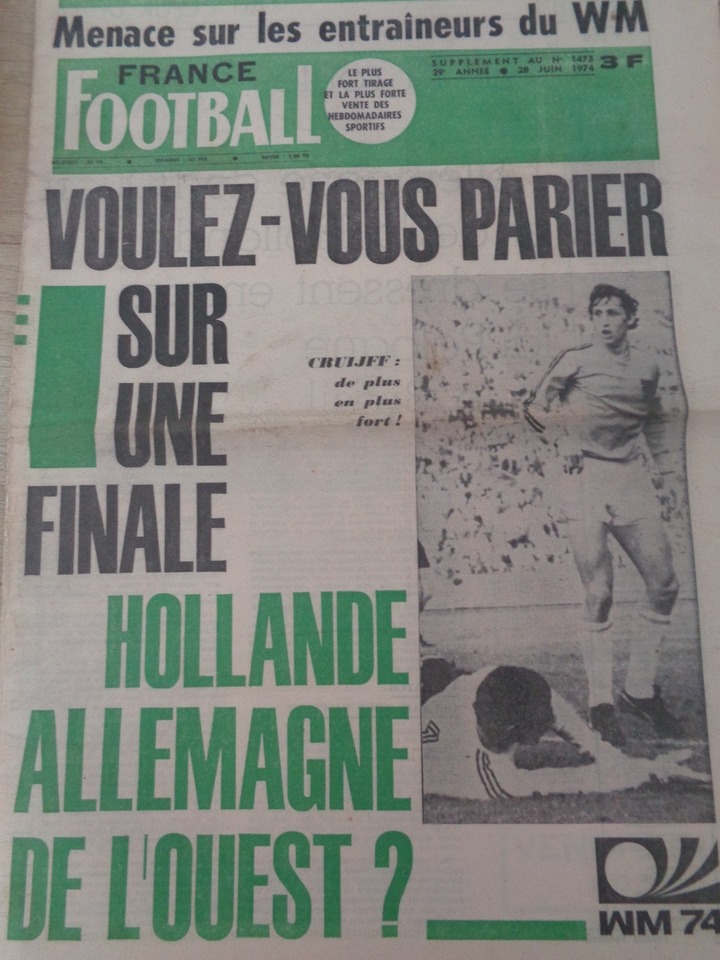 France Football année complète Coupe du Monde - Ballon d'or Cruyff 54 N - Vue 5 - Football