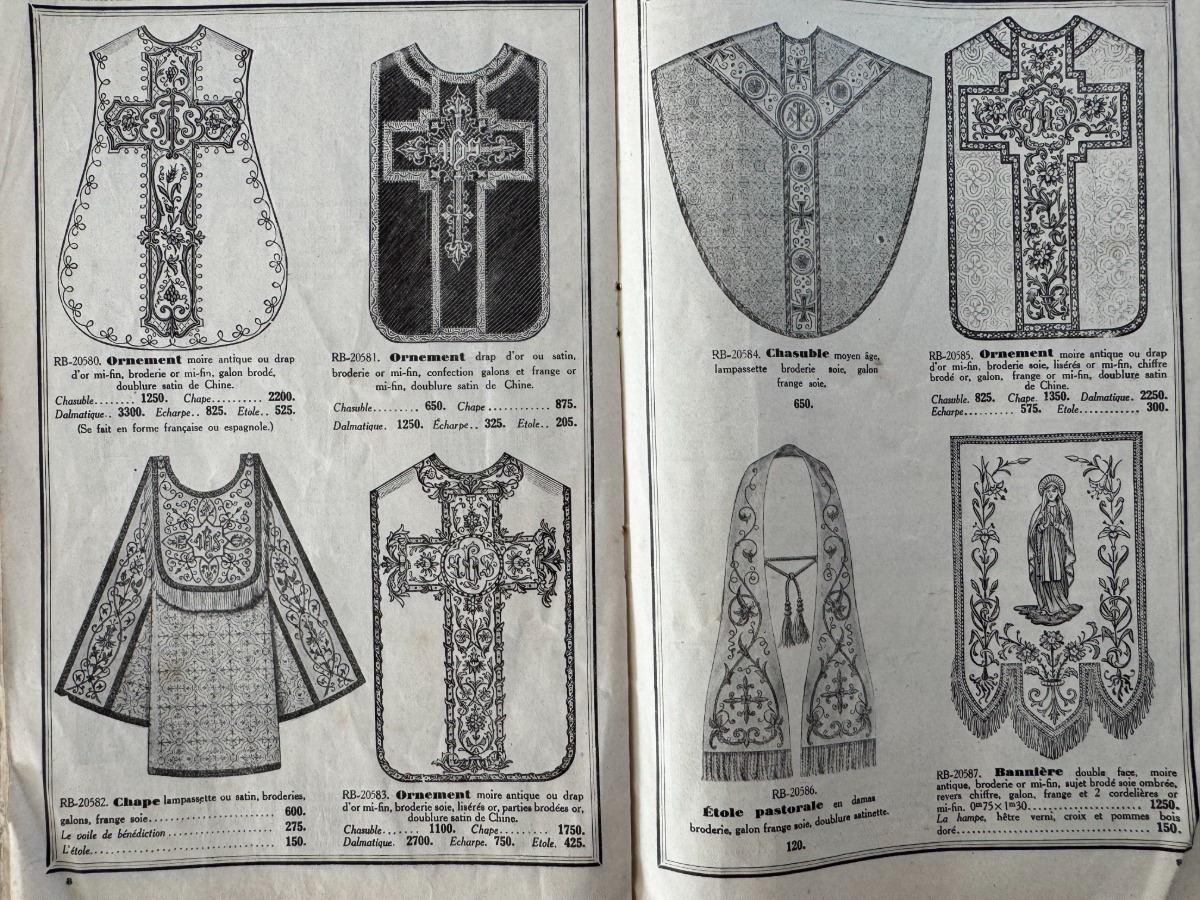 Catalogue vêtements ecclésiastiques - églises - chasuble - au Bon Marché 1930 - Vue 5 - Divers